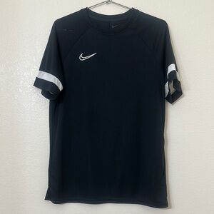 Nike Black and White Short Sleeve Tee